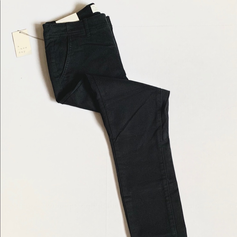 A NEW DAY Women’s High Rise Skinny Pants Black 8